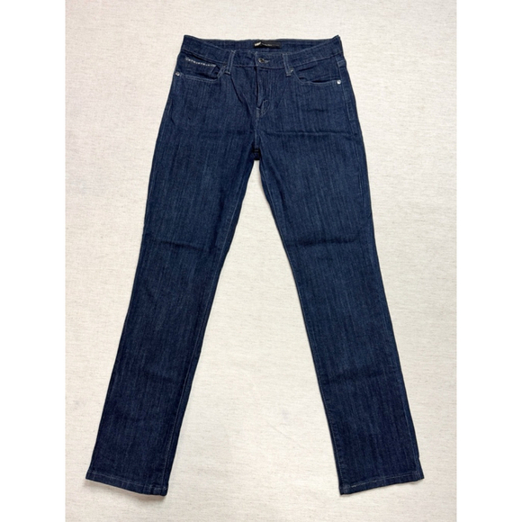 Levi Strauss Signature Denim - Levi Strauss Woman’s blue denim Jeans size W29 L30 Casual Dark Wash Straight Leg